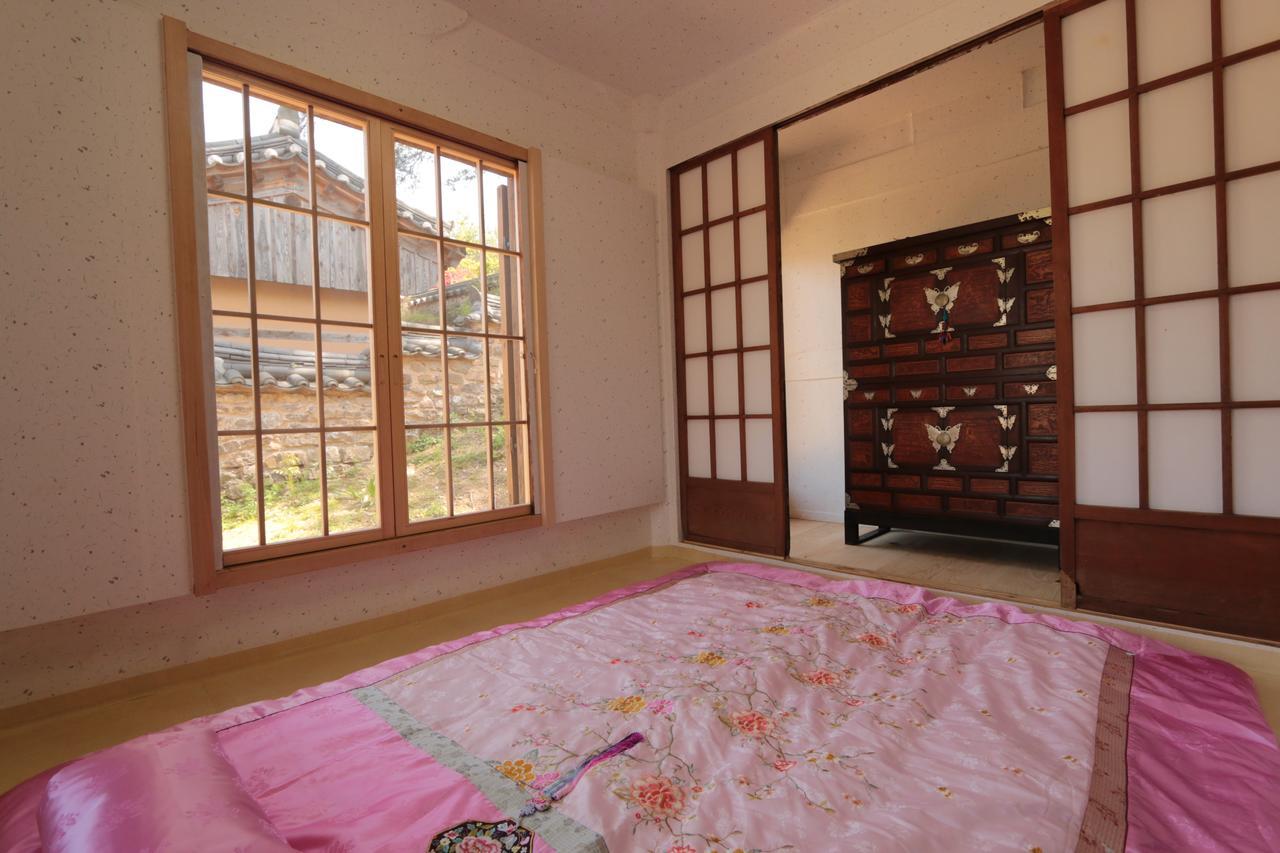 Gwiae Traditional House Yeongcheon Екстер'єр фото